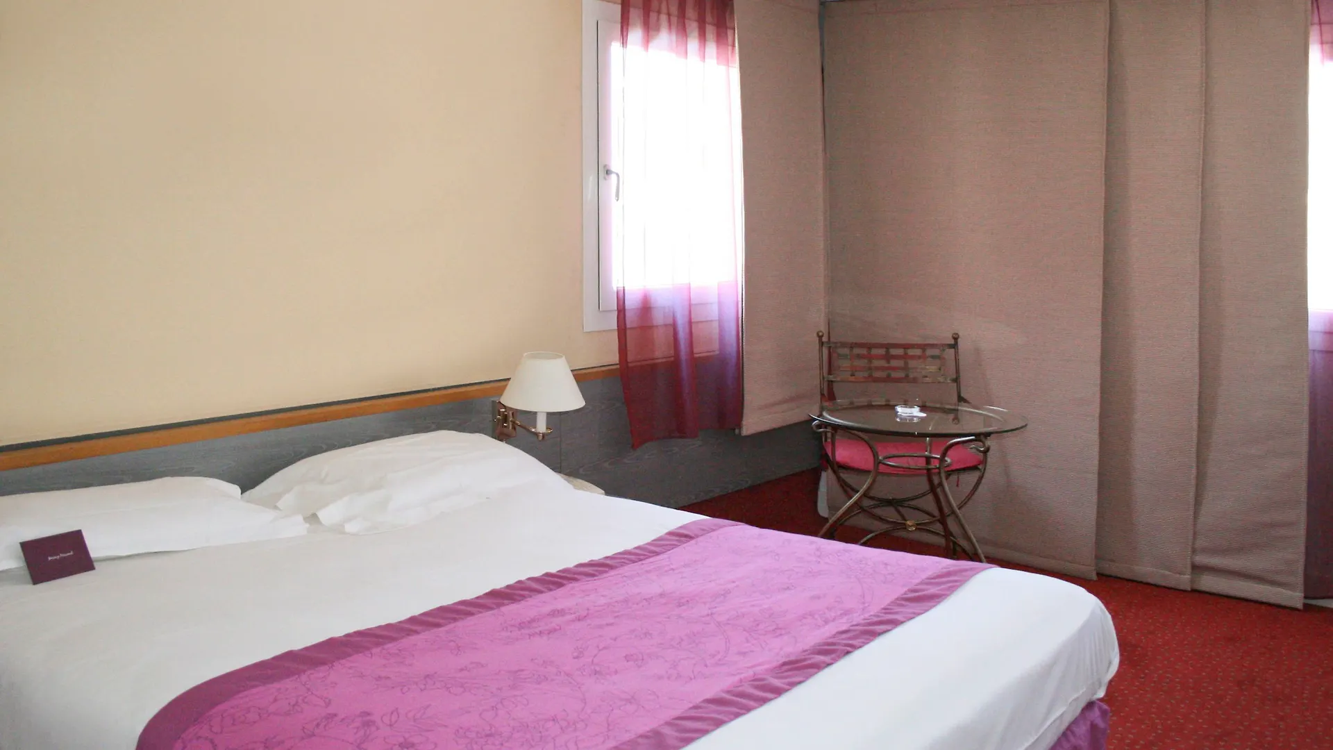 Mercure Cannes Mandelieu 4*, Mandelieu-la-Napoule