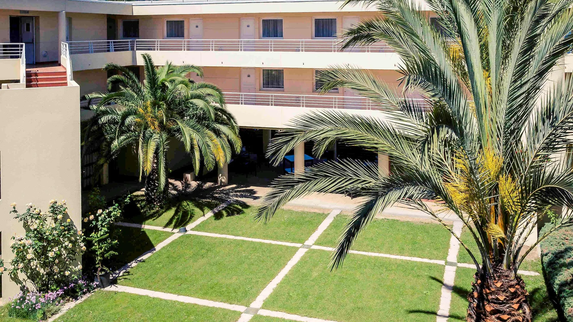 Mercure Cannes Mandelieu France