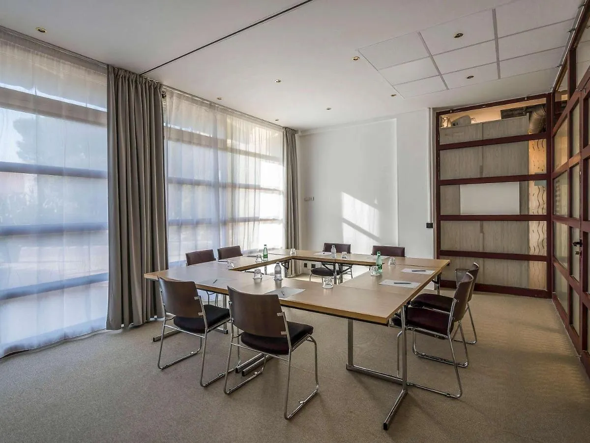 Mercure Cannes Mandelieu 4*, Mandelieu-la-Napoule